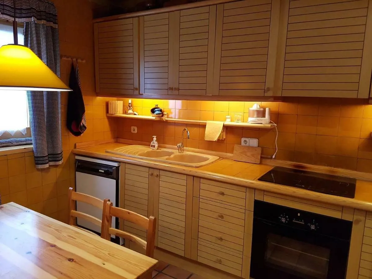 Casa vacanze TPA Casa en Puigcerdà Residencial con piscina, padel, tenis para 8 personas